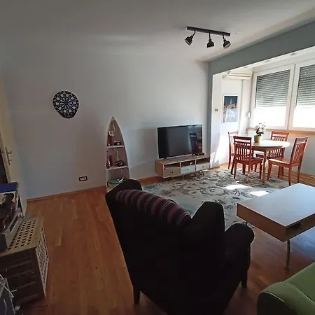 Apartment Summer *
